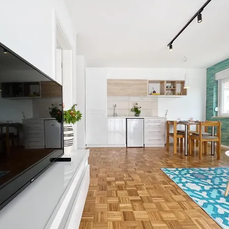 Valerian Apartment *